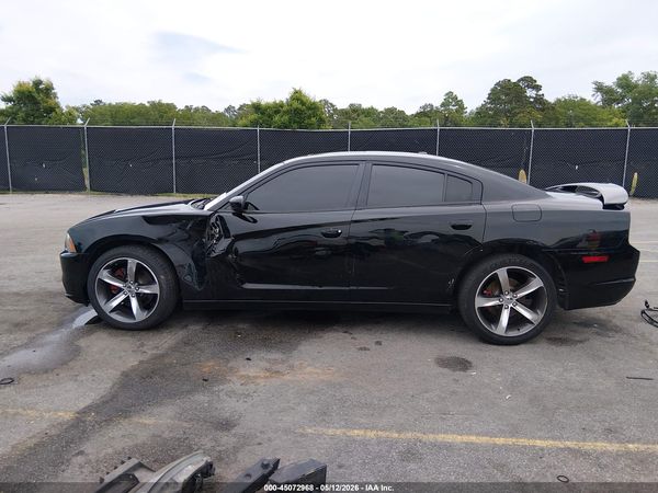 2013 DODGE CHARGER R/T PLUS