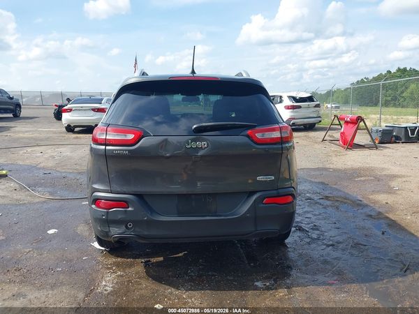 2017 JEEP CHEROKEE LATITUDE FWD