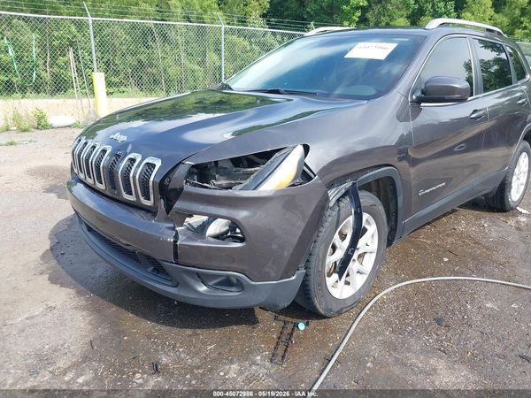 2017 JEEP CHEROKEE LATITUDE FWD