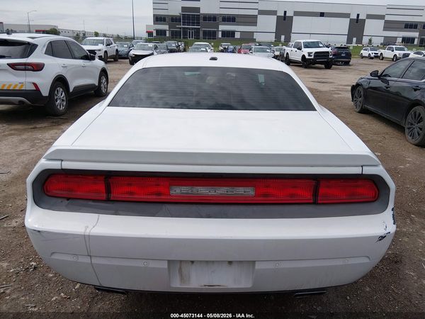 2013 DODGE CHALLENGER SXT PLUS