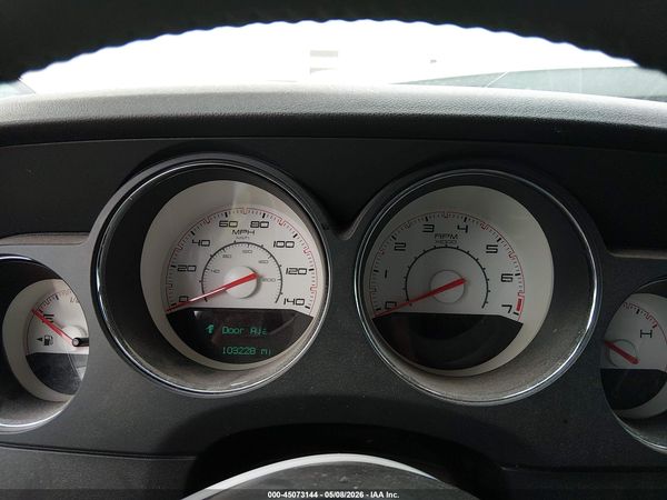 2013 DODGE CHALLENGER SXT PLUS