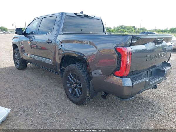 2025 TOYOTA TUNDRA PLATINUM