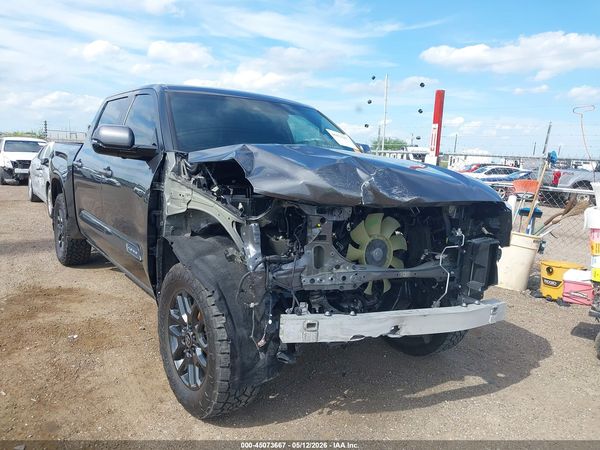 2025 TOYOTA TUNDRA PLATINUM