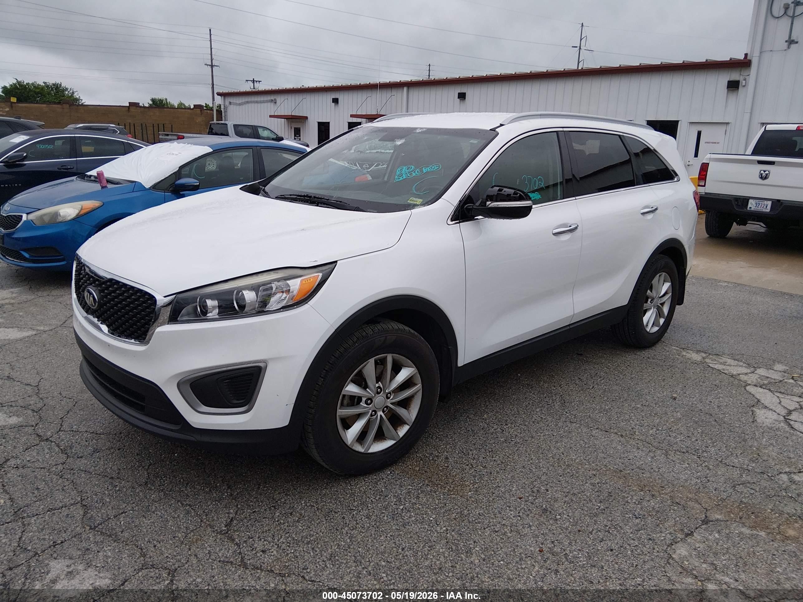 2016 KIA SORENTO 2.4L LX