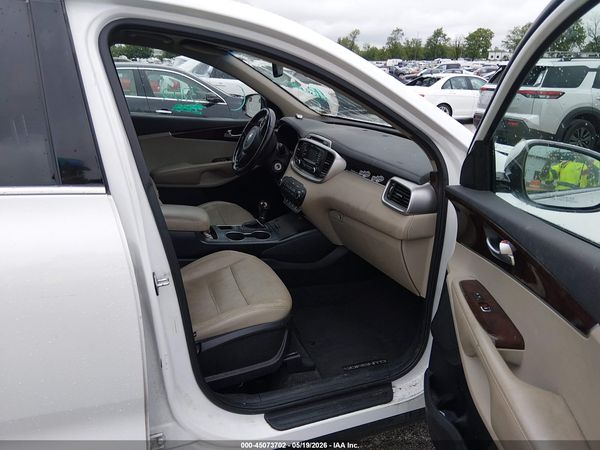 2016 KIA SORENTO 2.4L LX