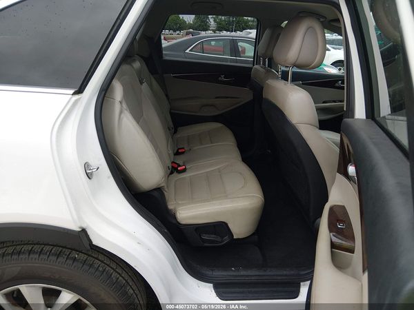2016 KIA SORENTO 2.4L LX