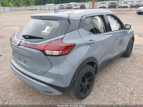 2021 NISSAN KICKS SV XTRONIC CVT — I4