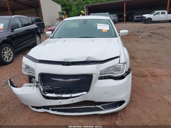 2015 CHRYSLER 300 LIMITED
