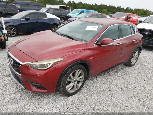 2017 INFINITI QX30