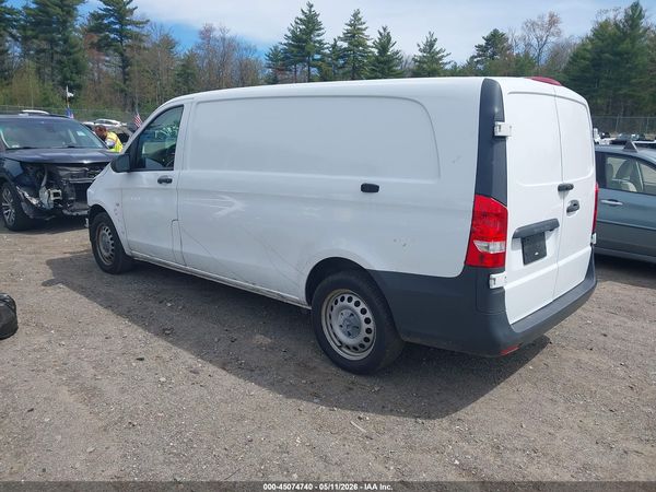 2019 MERCEDES-BENZ METRIS