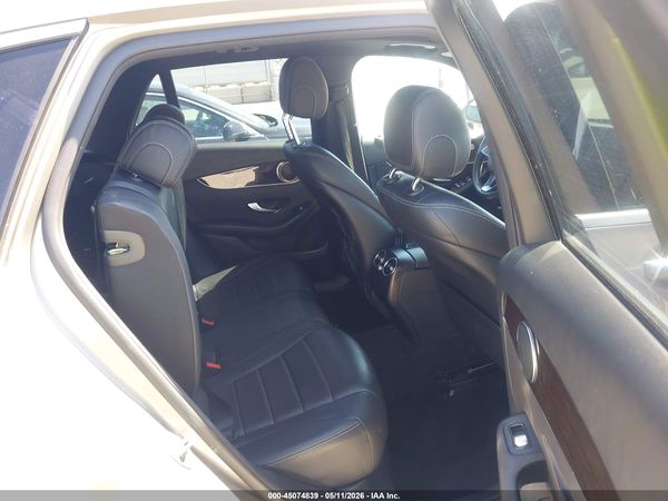 2019 MERCEDES-BENZ GLC 300 GLC300