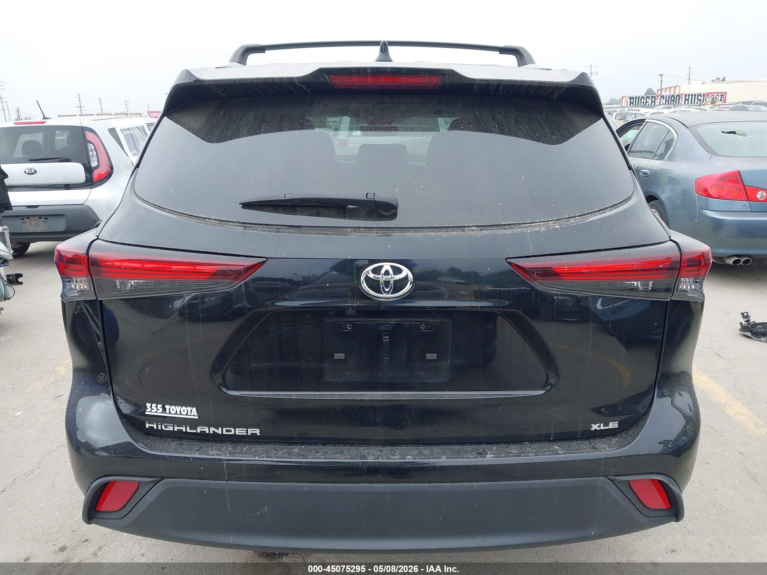 2024 TOYOTA HIGHLANDER XLE