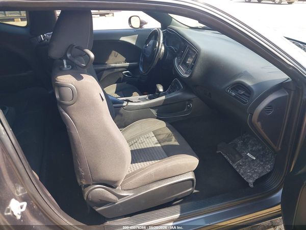 2019 DODGE CHALLENGER SXT