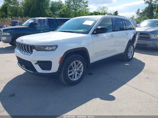 2025 JEEP GRAND CHEROKEE LAREDO X 4X4