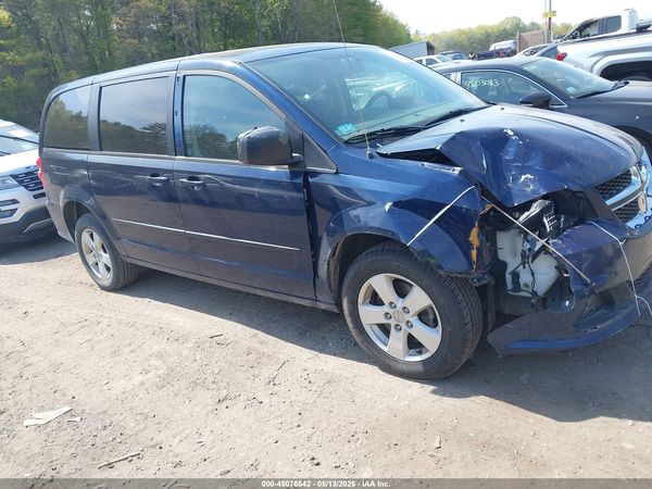 2013 DODGE GRAND CARAVAN SE