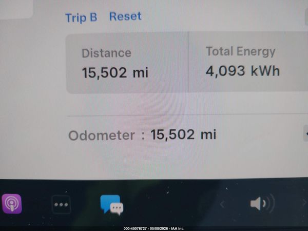 2026 TESLA MODEL Y