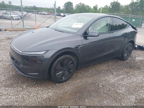 2026 TESLA MODEL Y