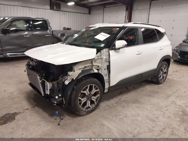 2022 KIA SELTOS EX