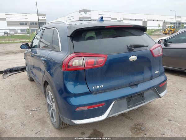 2018 KIA NIRO LX