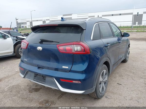 2018 KIA NIRO LX