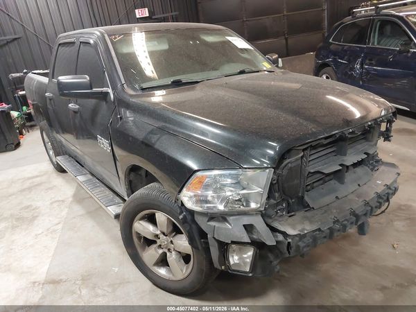 2017 RAM 1500 EXPRESS  4X4 5'7 BOX