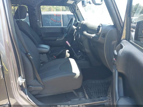 2016 JEEP WRANGLER UNLIMITED BLACK BEAR