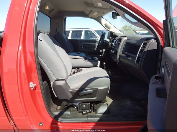 2017 RAM 2500 TRADESMAN  4X4 8' BOX