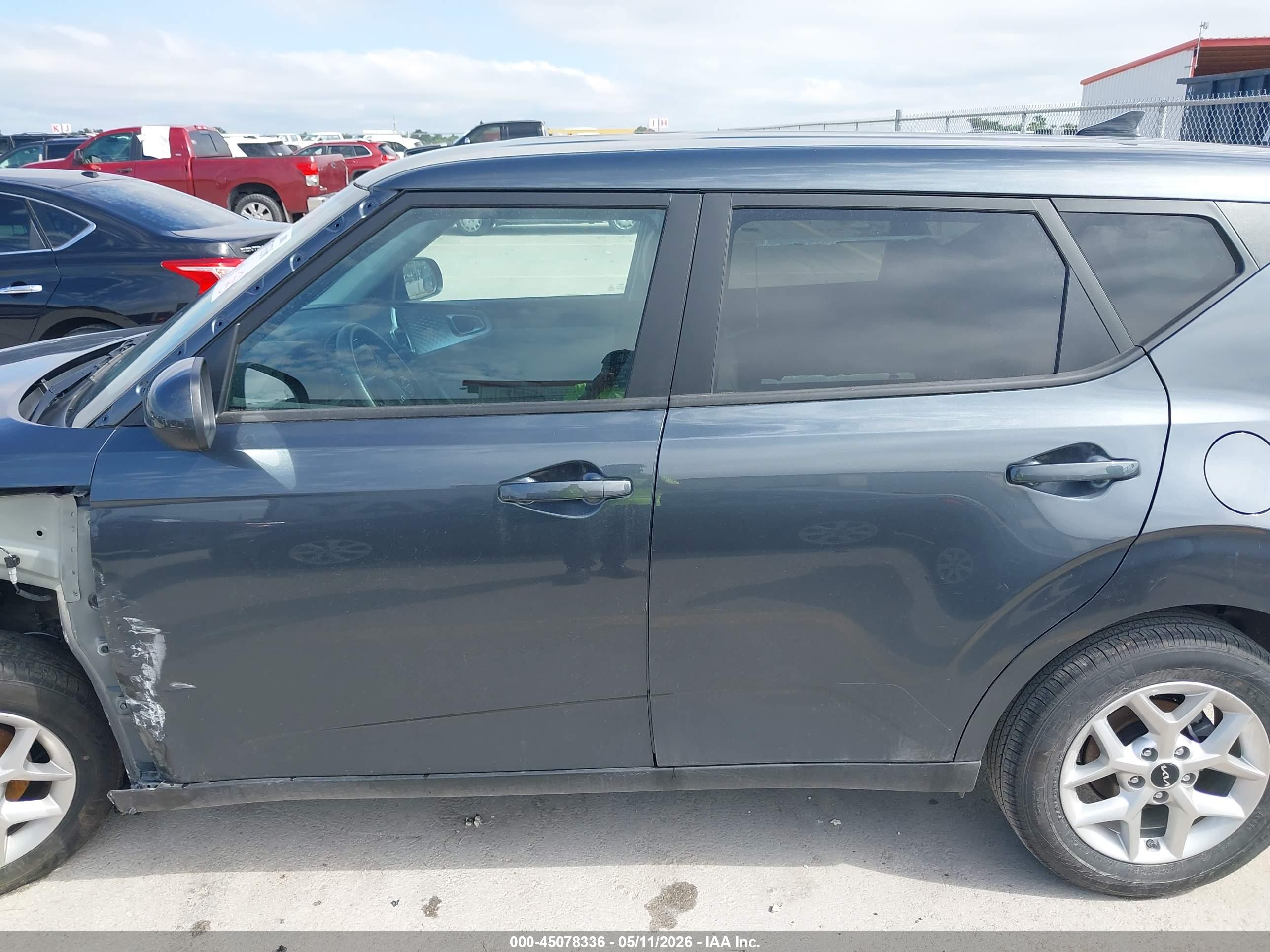 2025 KIA SOUL LX