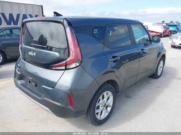 2025 KIA SOUL LX