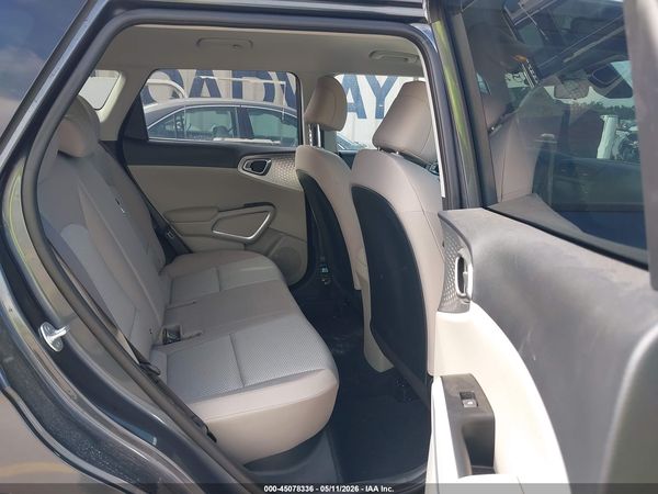 2025 KIA SOUL LX