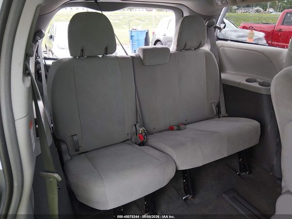 2017 TOYOTA SIENNA L 7 PASSENGER — I153