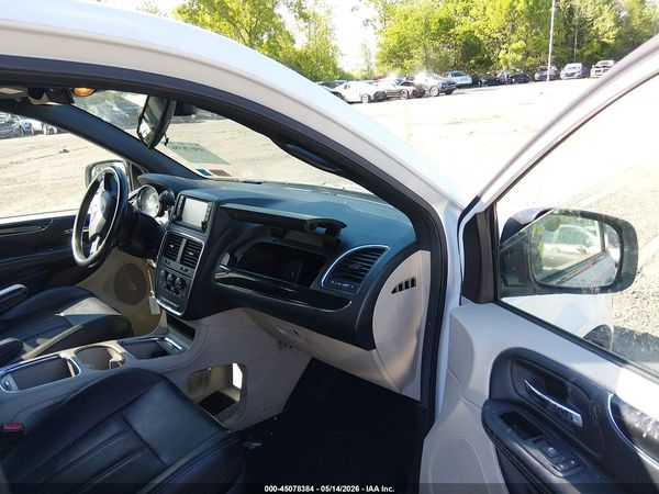 2019 DODGE GRAND CARAVAN SXT — I5
