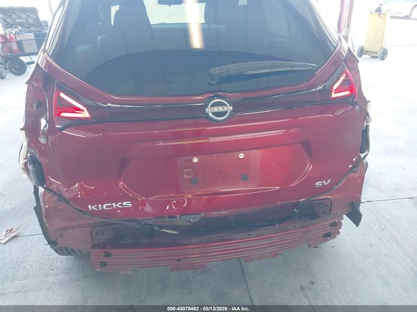 2022 NISSAN KICKS SV XTRONIC CVT — I6