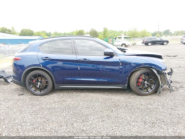 2018 ALFA ROMEO STELVIO TI AWD