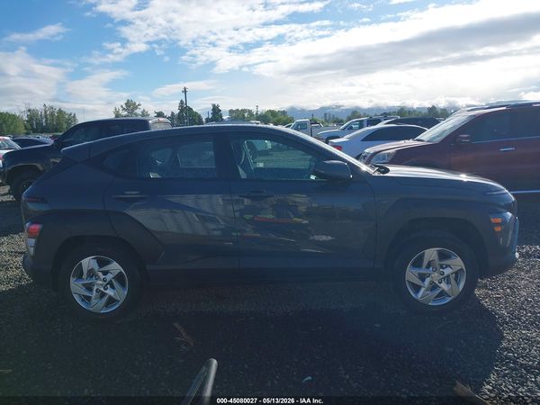2025 HYUNDAI KONA SE
