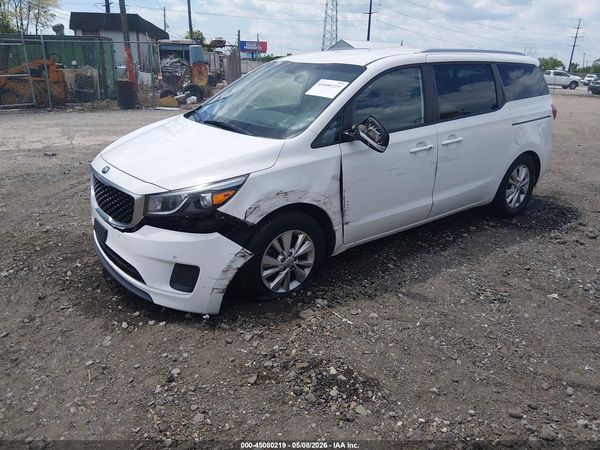 2017 KIA SEDONA LX