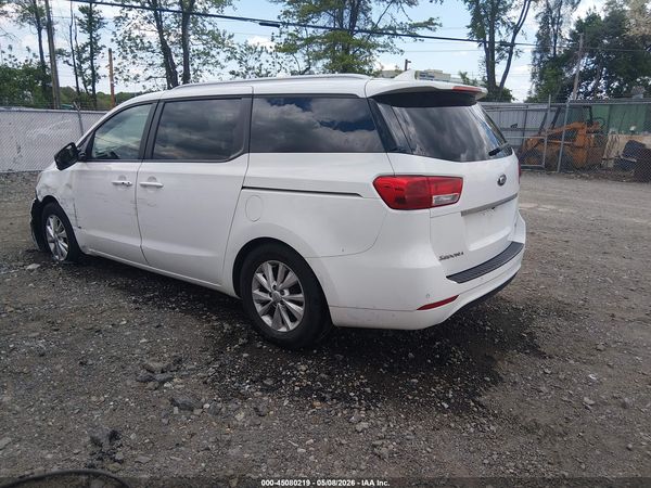 2017 KIA SEDONA LX