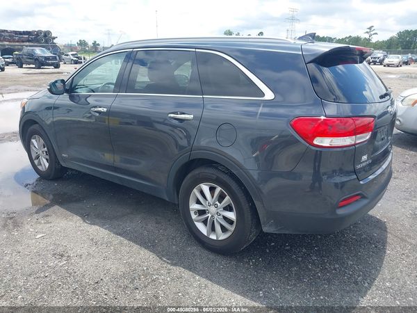 2016 KIA SORENTO 2.4L LX