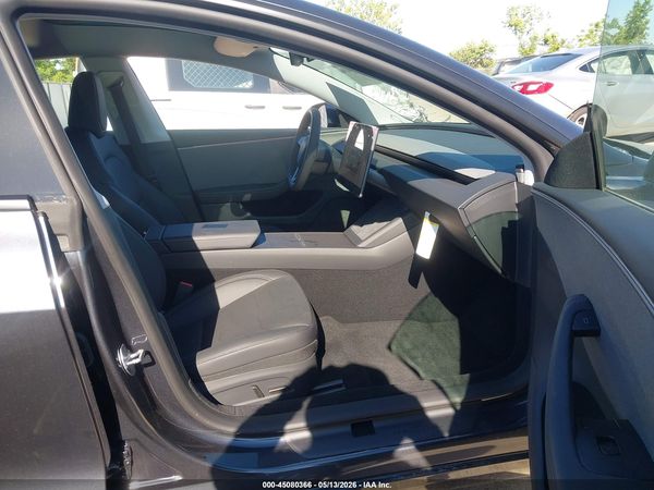 2026 TESLA MODEL 3