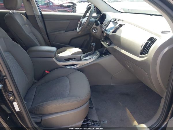 2016 KIA SPORTAGE LX — I5