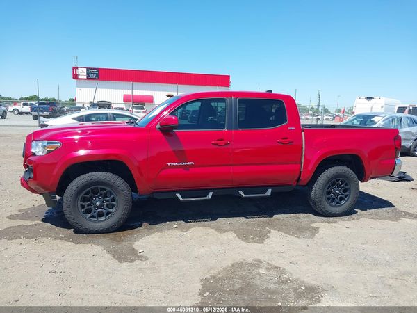 2022 TOYOTA TACOMA SR5 V6