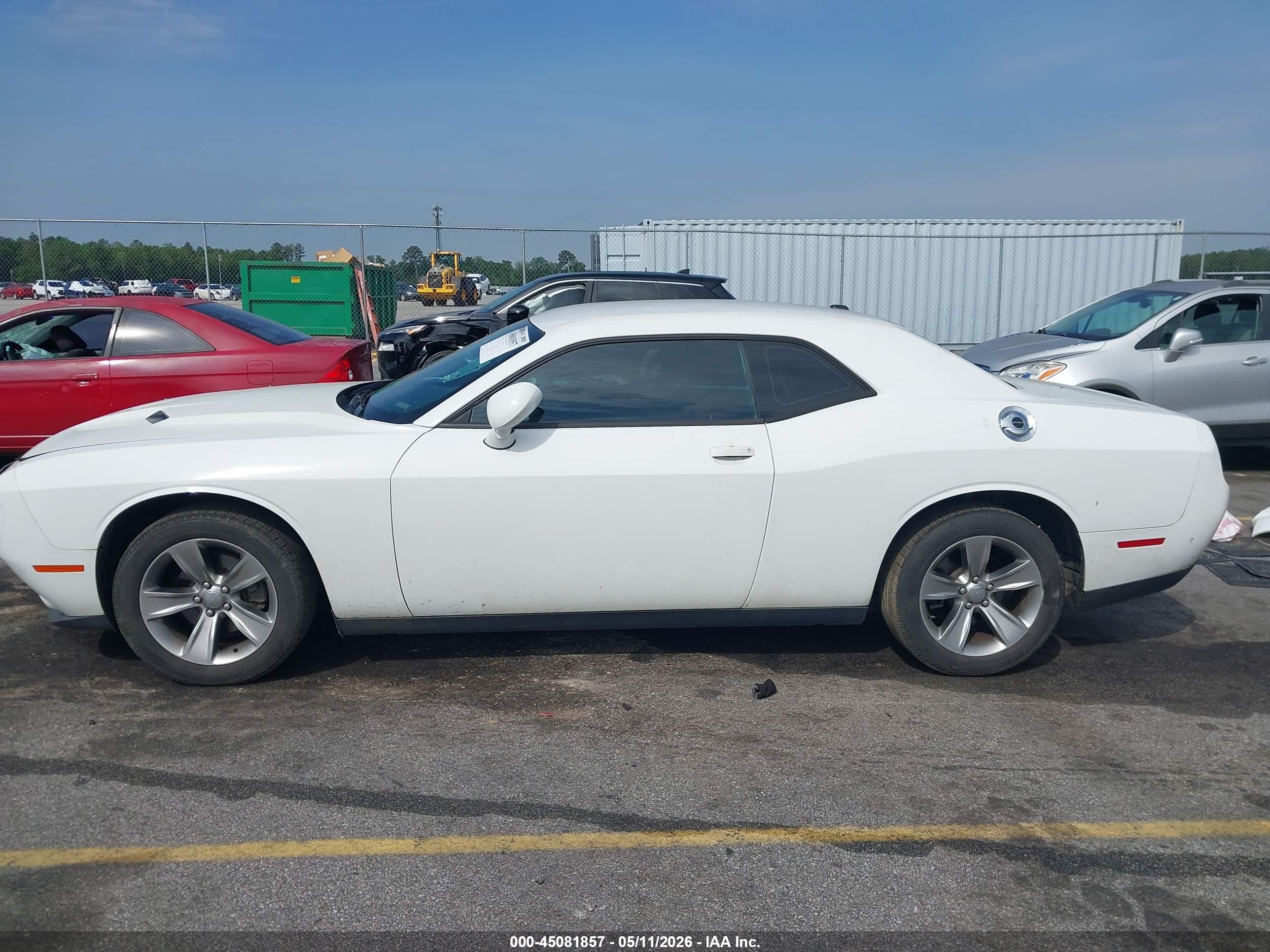 2015 DODGE CHALLENGER SXT