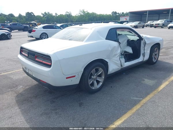 2015 DODGE CHALLENGER SXT