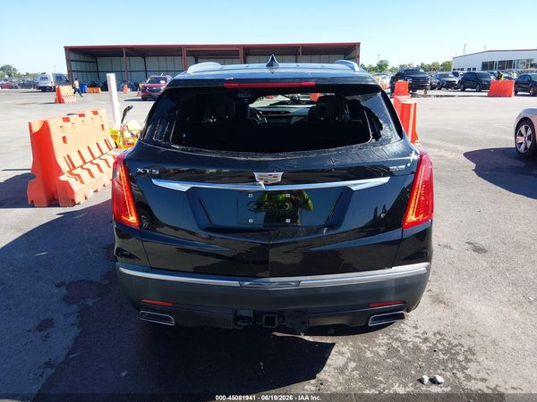 2017 CADILLAC XT5 LUXURY