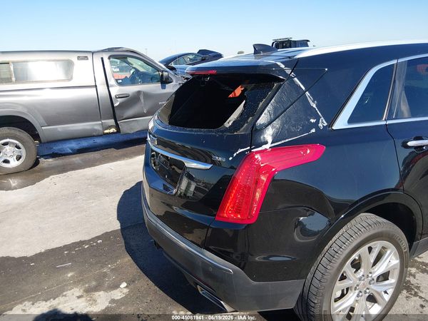2017 CADILLAC XT5 LUXURY