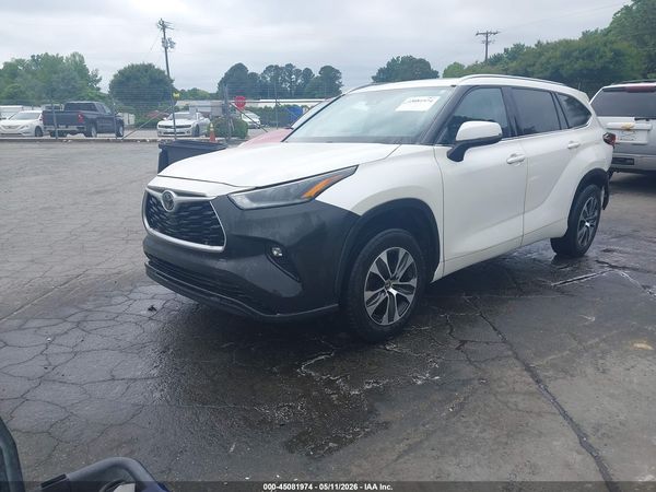 2021 TOYOTA HIGHLANDER XLE