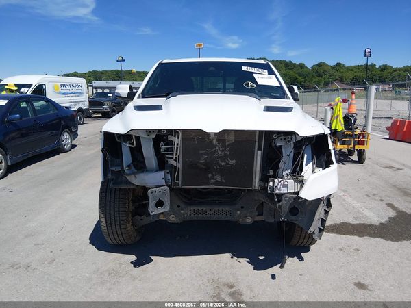2021 RAM 1500 LARAMIE  4X4 5'7 BOX