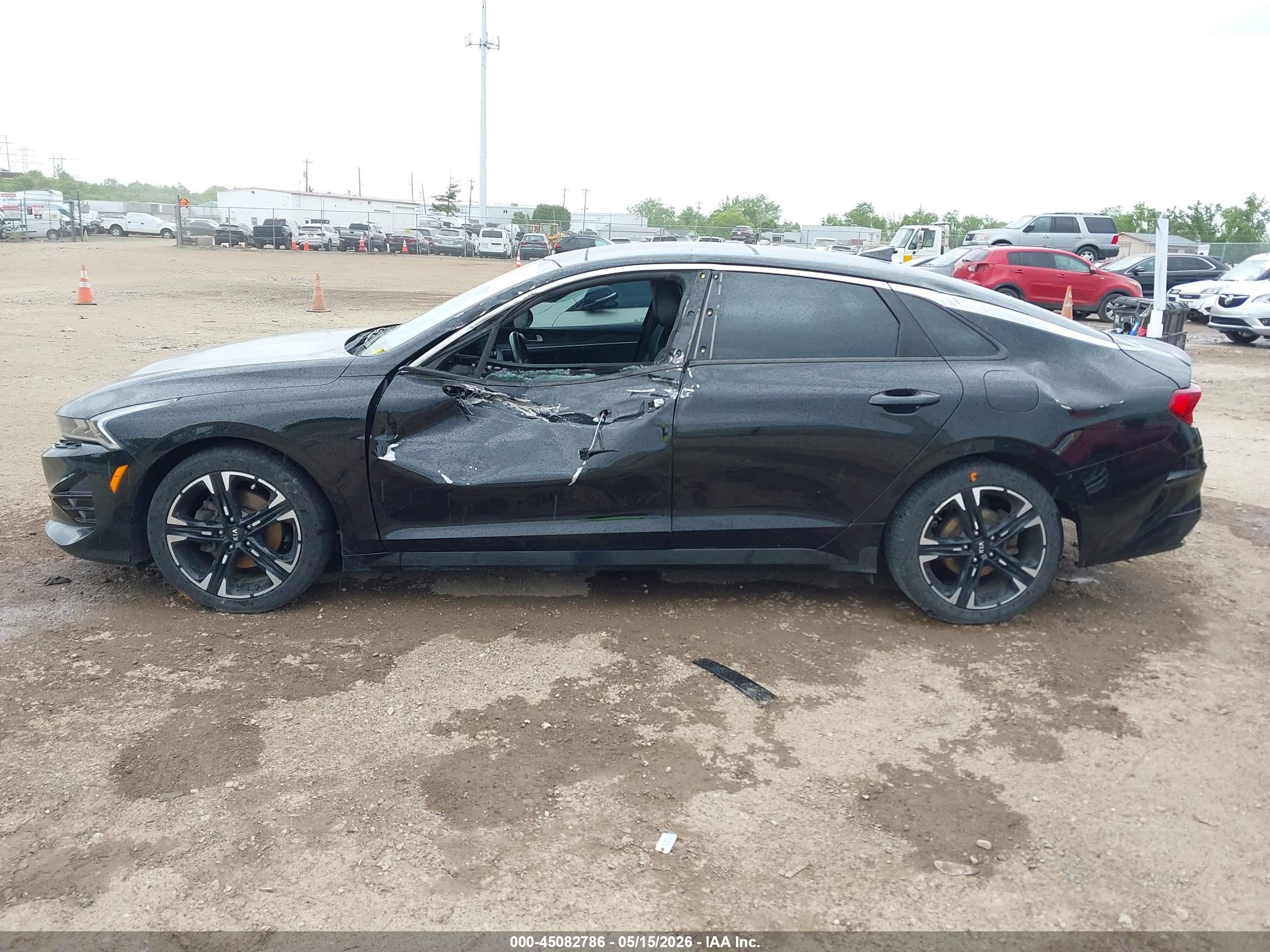 2021 KIA K5 GT-LINE