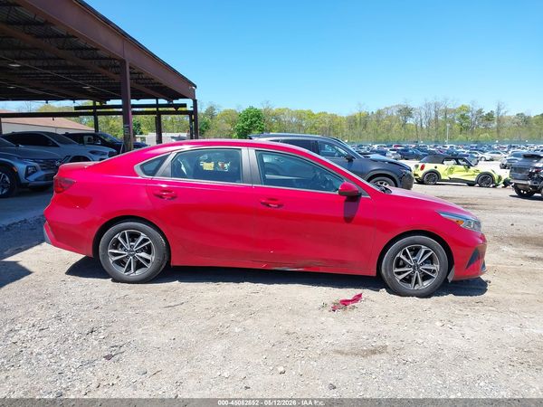 2022 KIA FORTE LXS