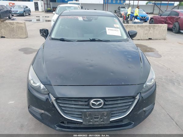 2018 MAZDA MAZDA3 TOURING